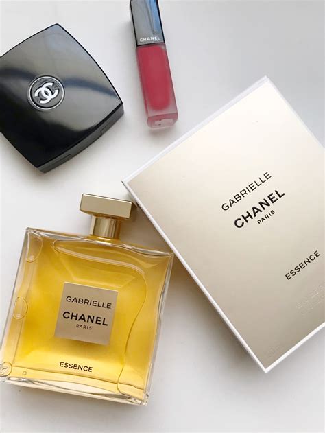 ultimo perfume de chanel mujer.